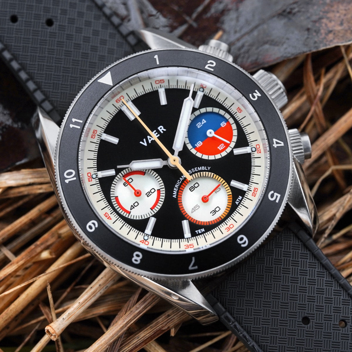 R1 USA Oceanracer Chronograph - Panda 38mm