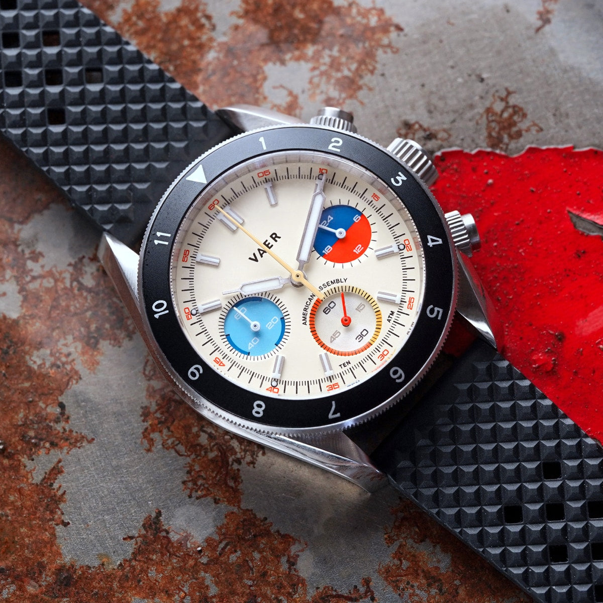 R1 USA Oceanracer Chronograph - Cream 38mm