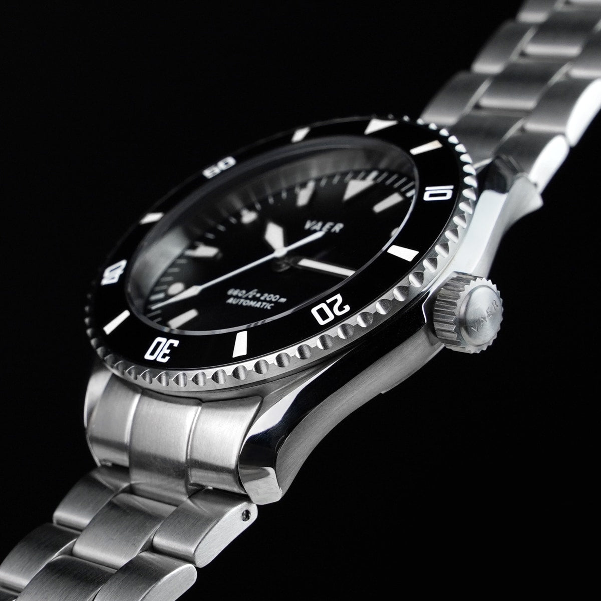 D5 Arctic White - USA Auto 39mm