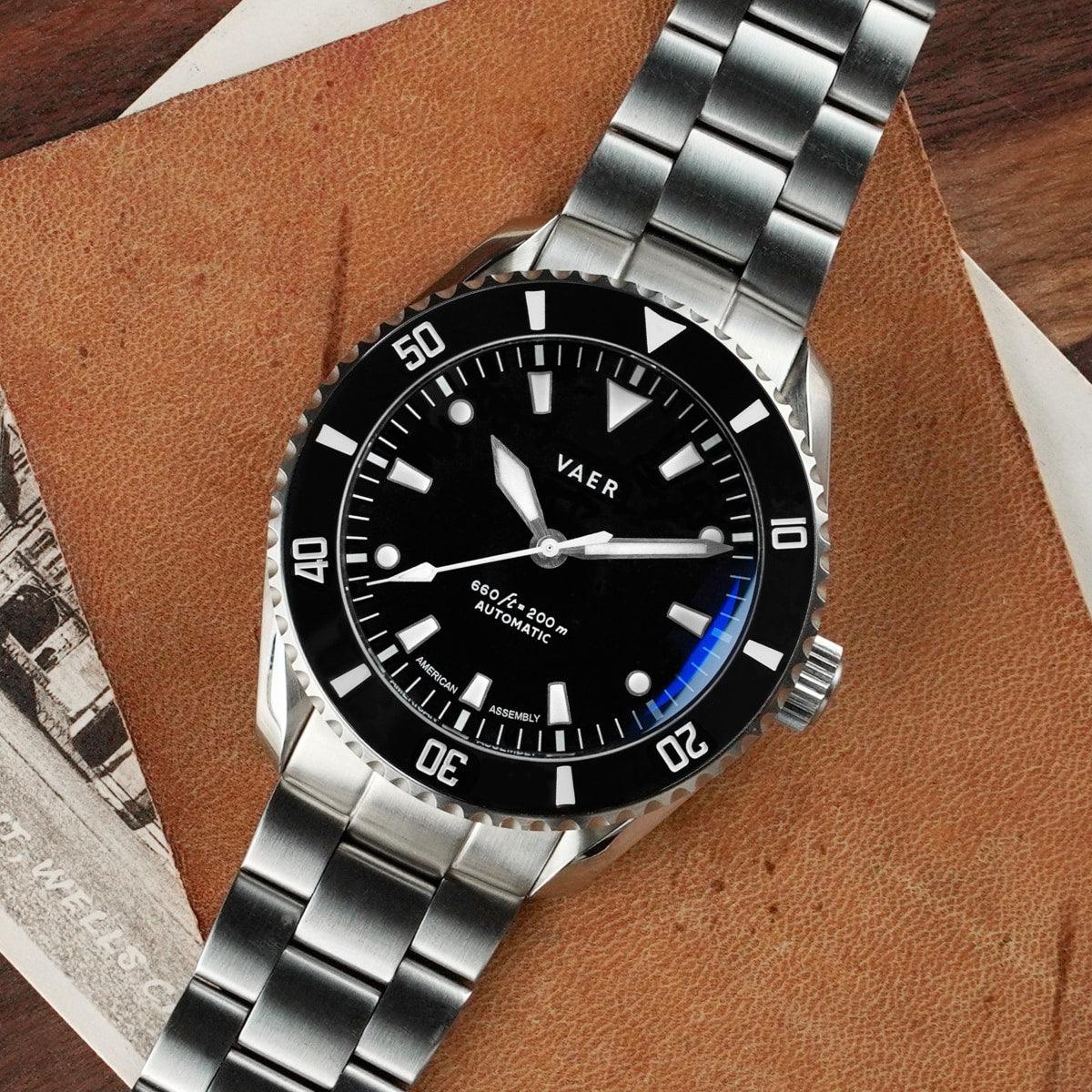 D5 Arctic White - USA Auto 39mm