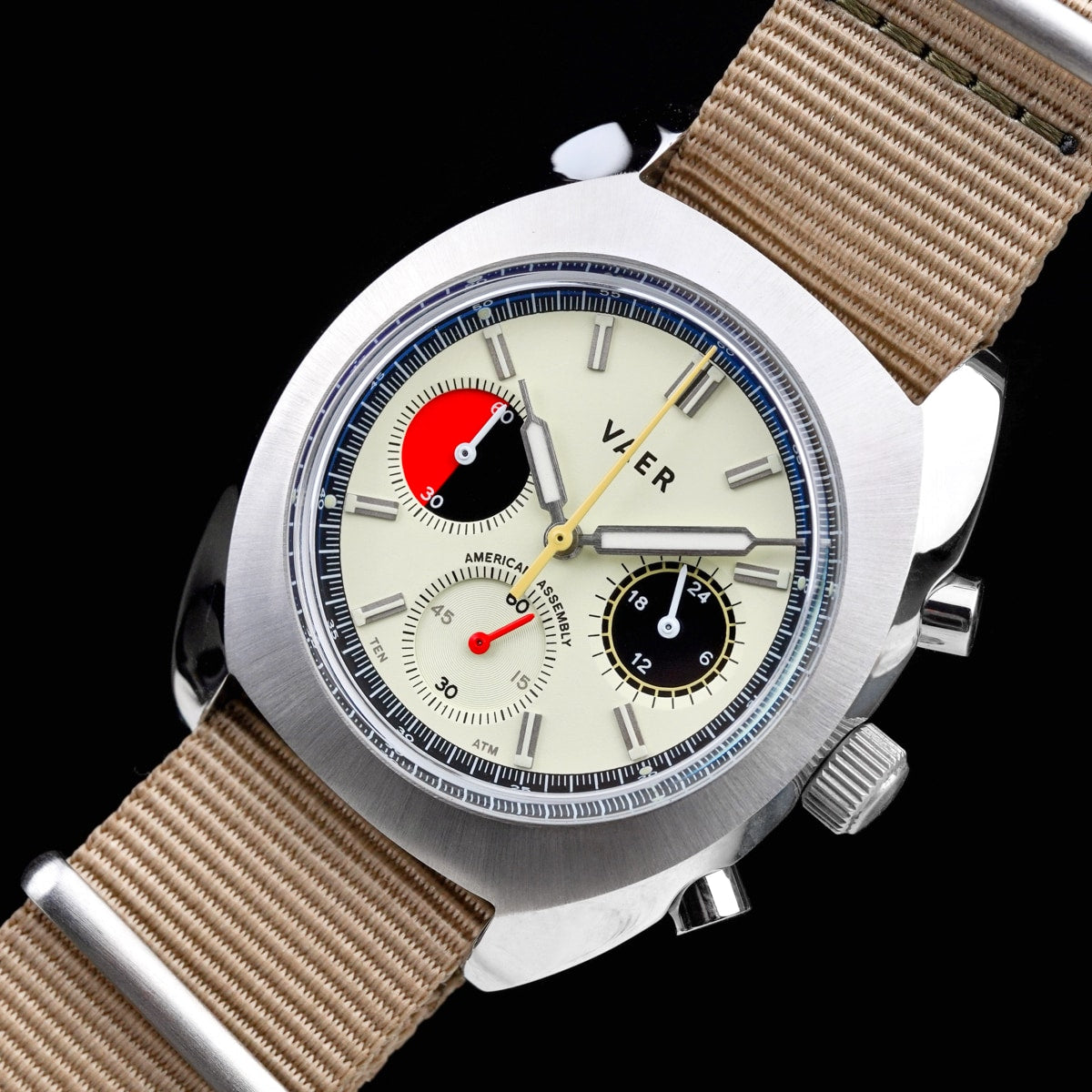 R1 USA Racing Chronograph - Cream 38mm