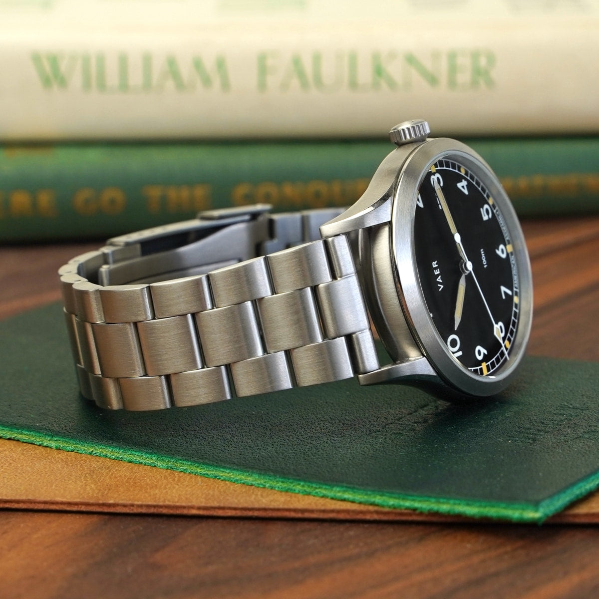 Standard Quick Release 3-Link Bracelet - Straight Endlink (Fits All Vaer Watches)