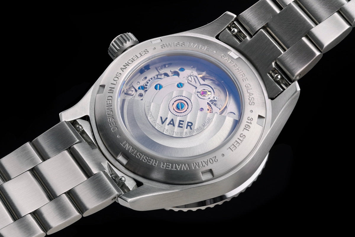 Can You Manually Wind an Automatic Watch? | Vaer