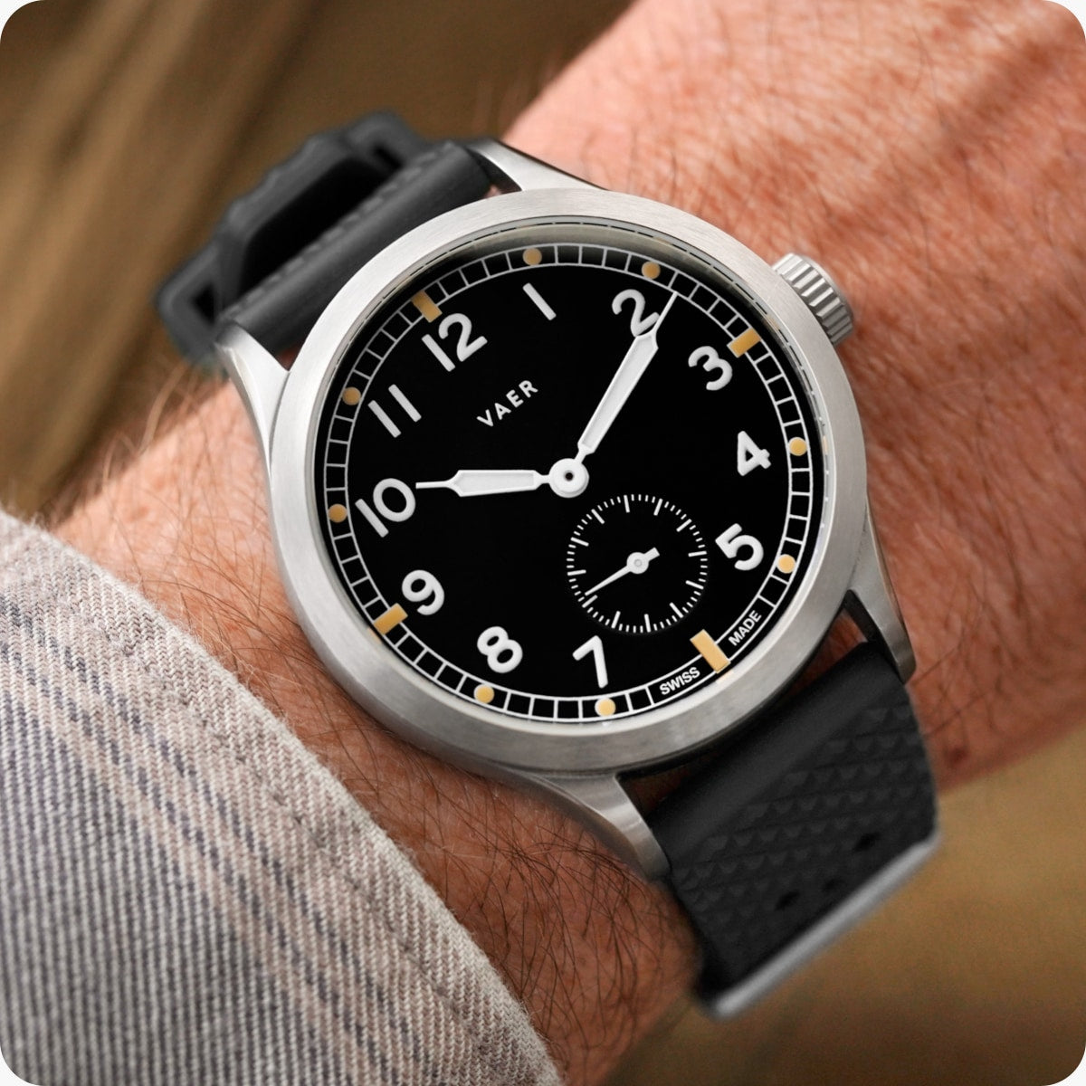 A12 Dirty Dozen Watch 40mm Swiss Made 10ATM W.W.W