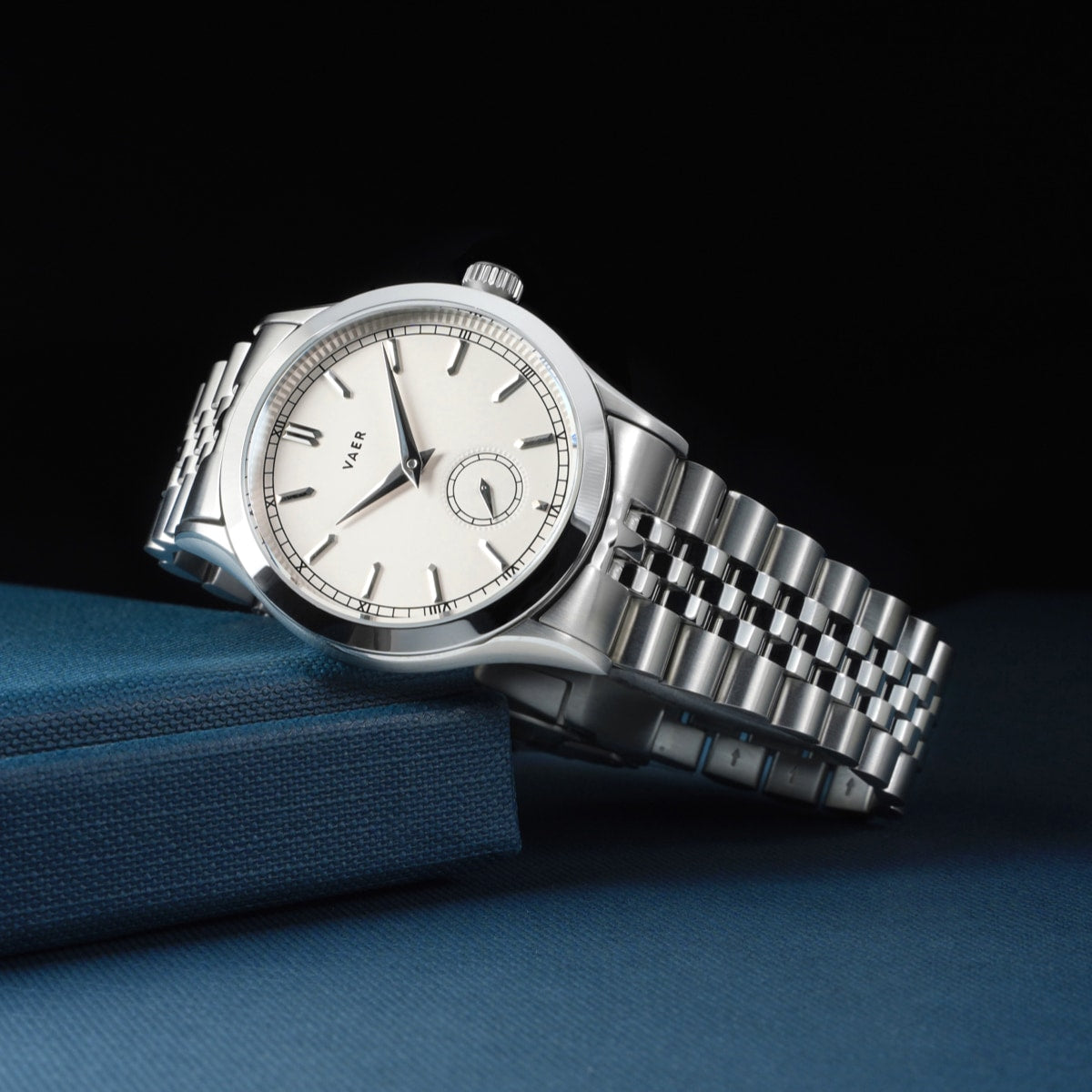 VAER | C1 Ceremony Silver Quartz: 10ATM, Sapphire Glass, 2x Straps