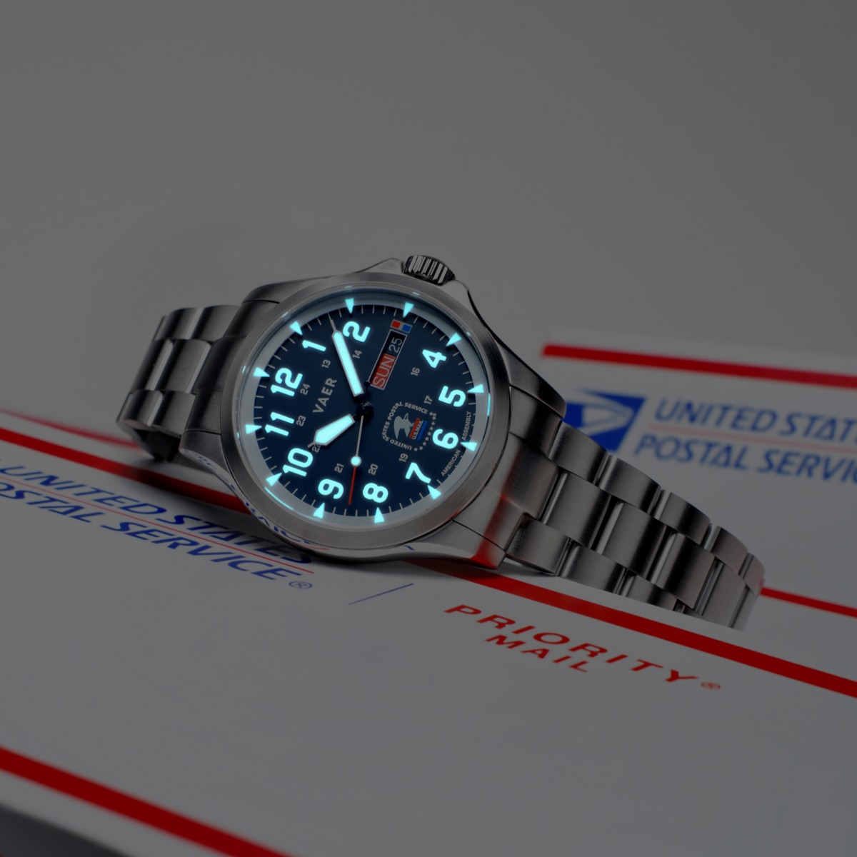 C5 Postmaster - USPS Collab 40mm USA