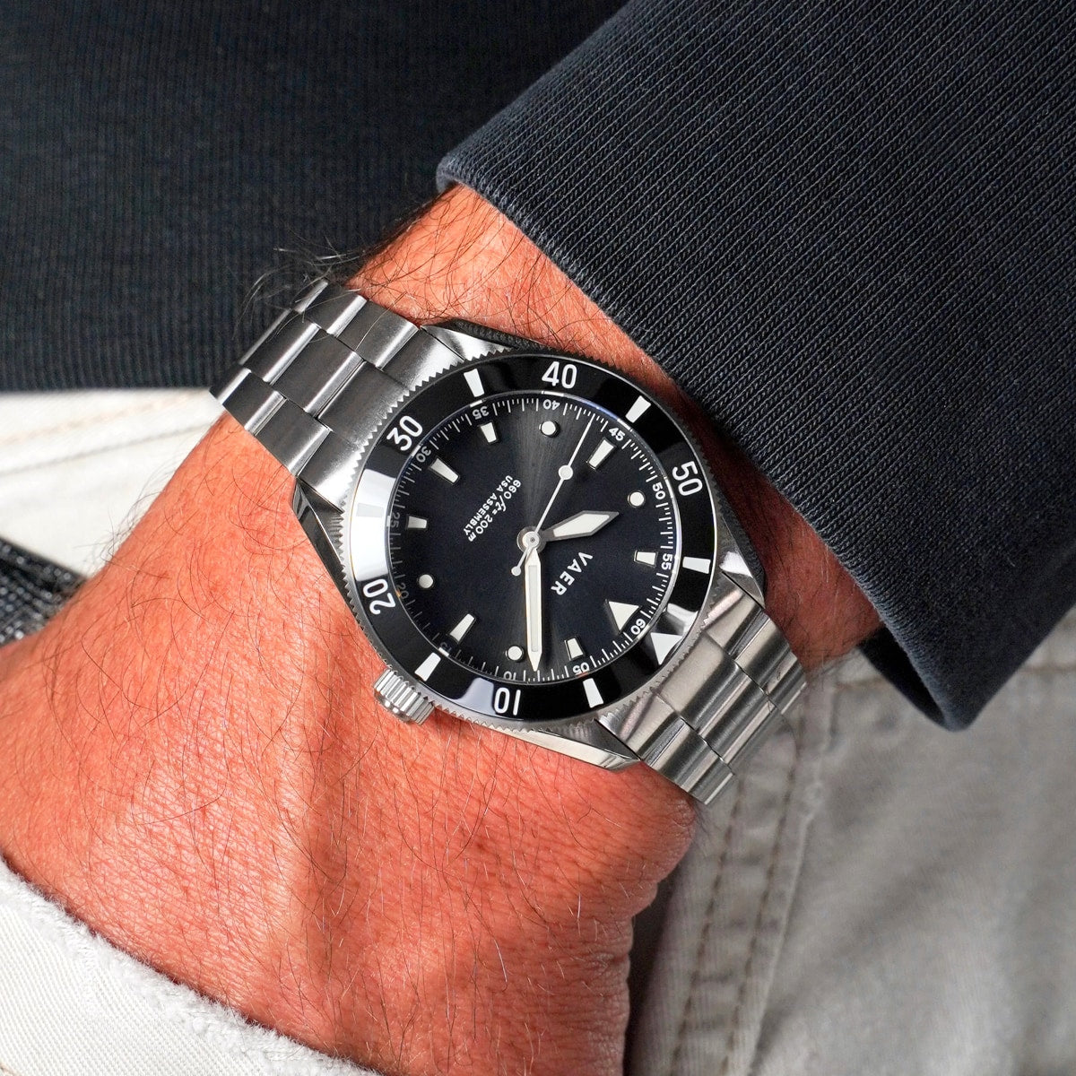 D4 Meridian - Black USA Solar 39mm