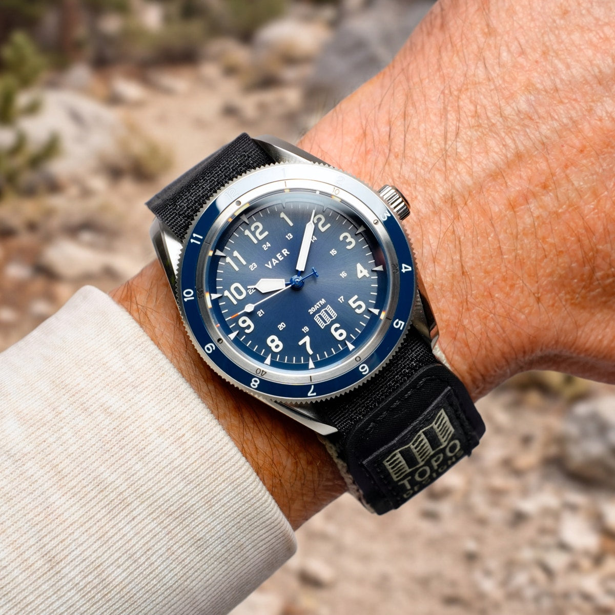 DS4 Solar Hiker - Topo Designs x W&W - Navy