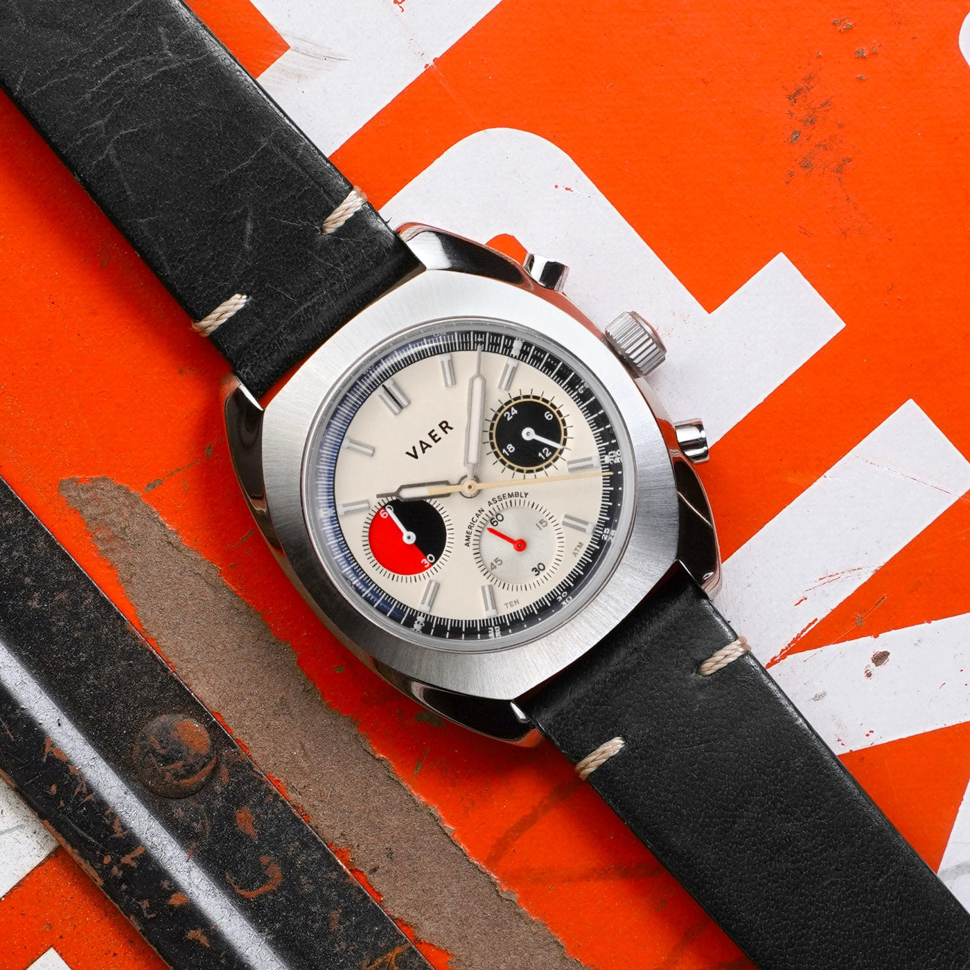 R1 USA Racing Chronograph - Cream 42mm